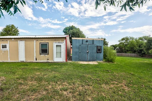 19800 Aaron Drive, Harrah, OK 73045