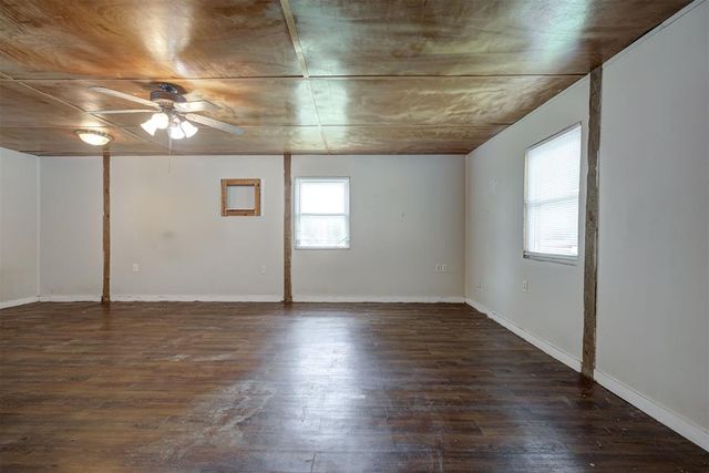 19800 Aaron Drive, Harrah, OK 73045