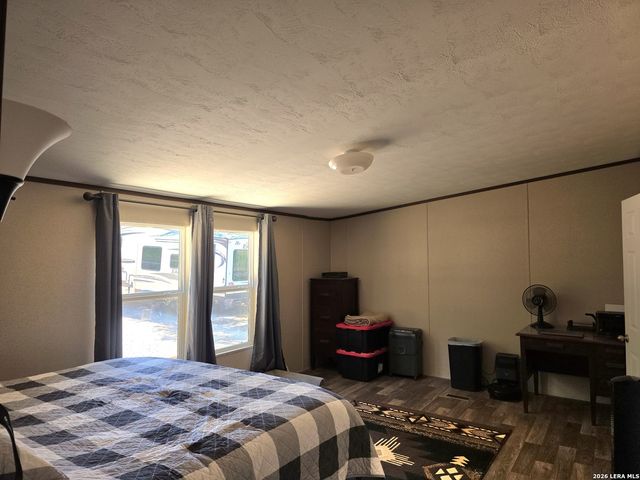 700 AVERY CIR, Poteet, TX 78065