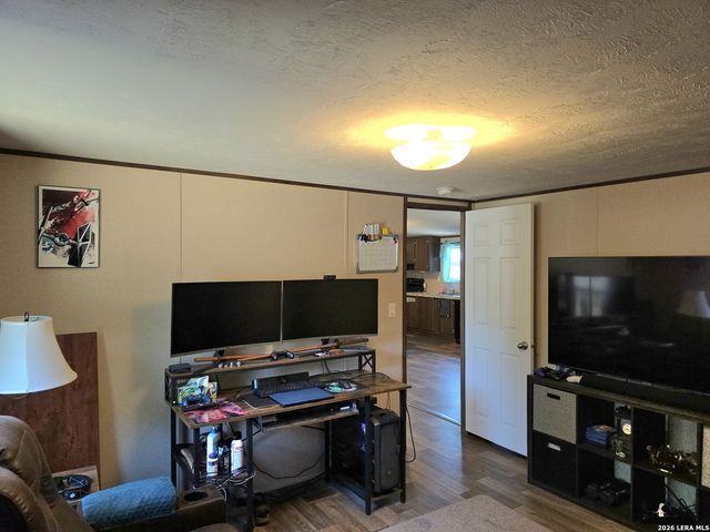 700 AVERY CIR, Poteet, TX 78065