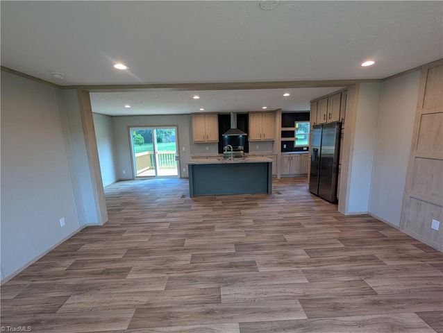 12400 Linwood Southmont Road, Lexington, NC 27292