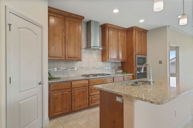 2109 Crystal Bay Dr, Corpus Christi, TX 78414