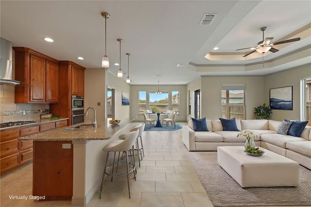 2109 Crystal Bay Dr, Corpus Christi, TX 78414