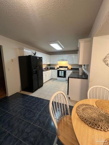 3549 Bauer Rd, Pensacola, FL 32506