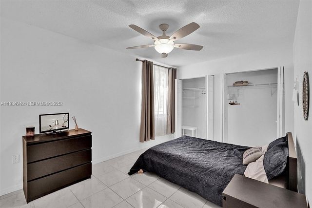 250 180th Dr 155, Sunny Isles Beach, FL 33160