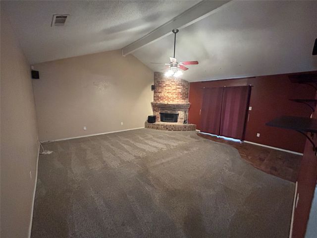 2609 N Casa Blanca Court, Arlington, TX 76015