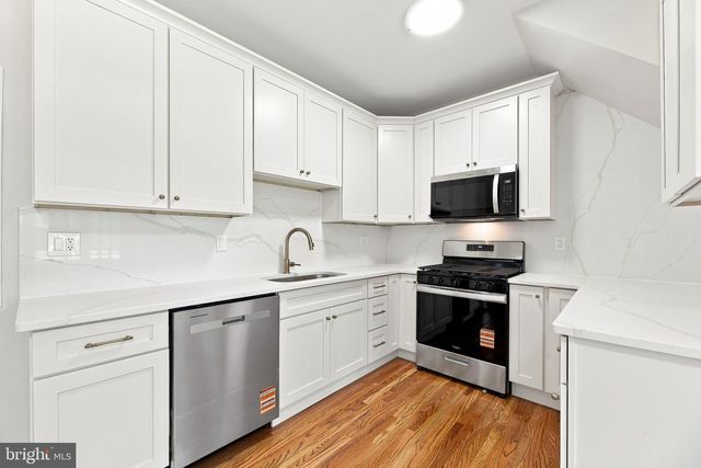 104 FRANKFORD AVE, Blackwood, NJ 08012