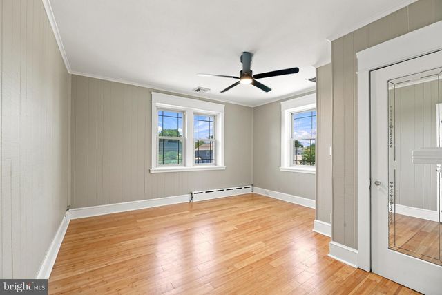 104 FRANKFORD AVE, Blackwood, NJ 08012