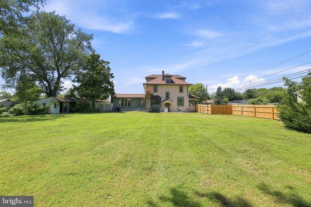 104 FRANKFORD AVE, Blackwood, NJ 08012