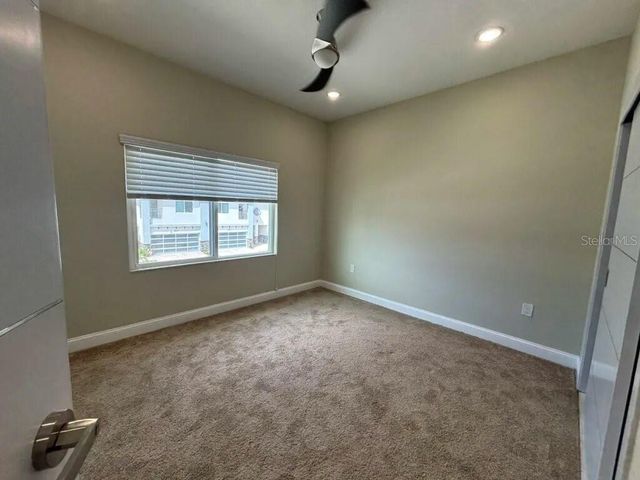 2005 GREENBRIAR TERRACE, Davenport, FL 33837