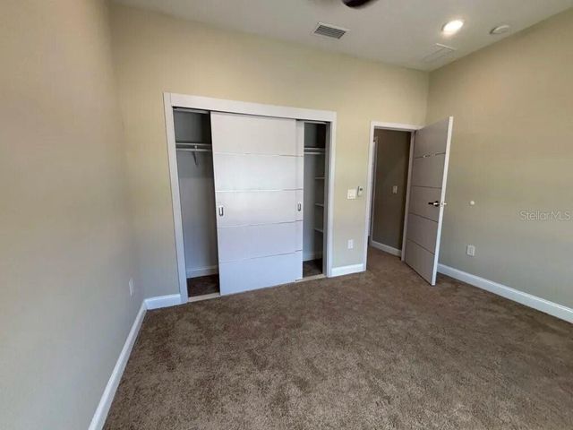 2005 GREENBRIAR TERRACE, Davenport, FL 33837