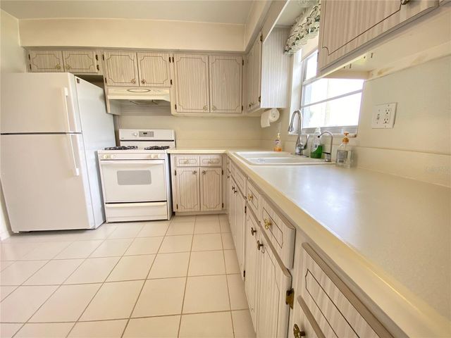 5105 ROSE PLACE N, Pinellas Park, FL 33782