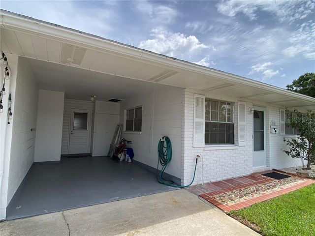 5105 ROSE PLACE N, Pinellas Park, FL 33782