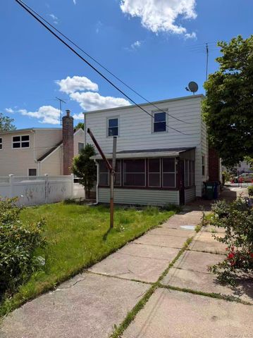 14-33 140th Street, Whitestone, NY 11357