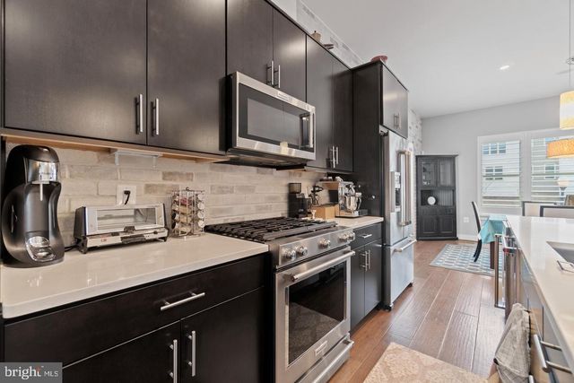 113 DYER CT., Herndon, VA 20170