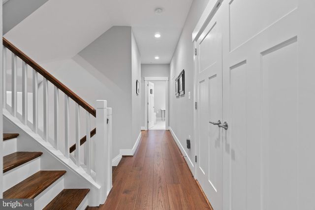 113 DYER CT., Herndon, VA 20170