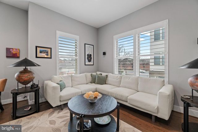 113 DYER CT., Herndon, VA 20170