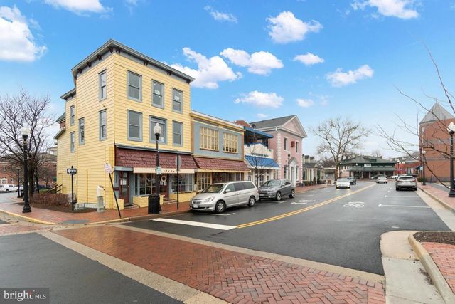 113 DYER CT., Herndon, VA 20170
