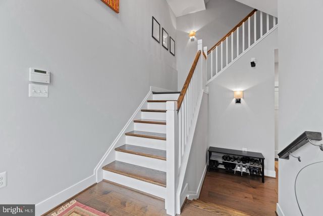 113 DYER CT., Herndon, VA 20170