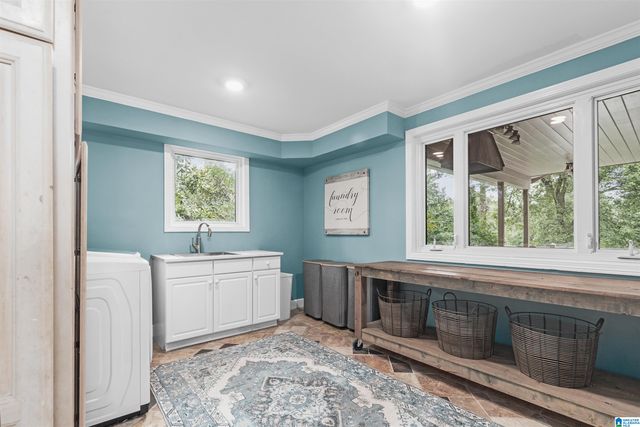 2557 MOUNTAIN WOODS DRIVE, Vestavia Hills, AL 35216