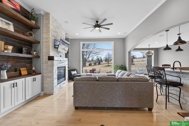 15690 S HWY 31 Highway, Gretna, NE 68028