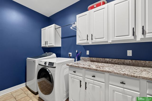 15690 S HWY 31 Highway, Gretna, NE 68028