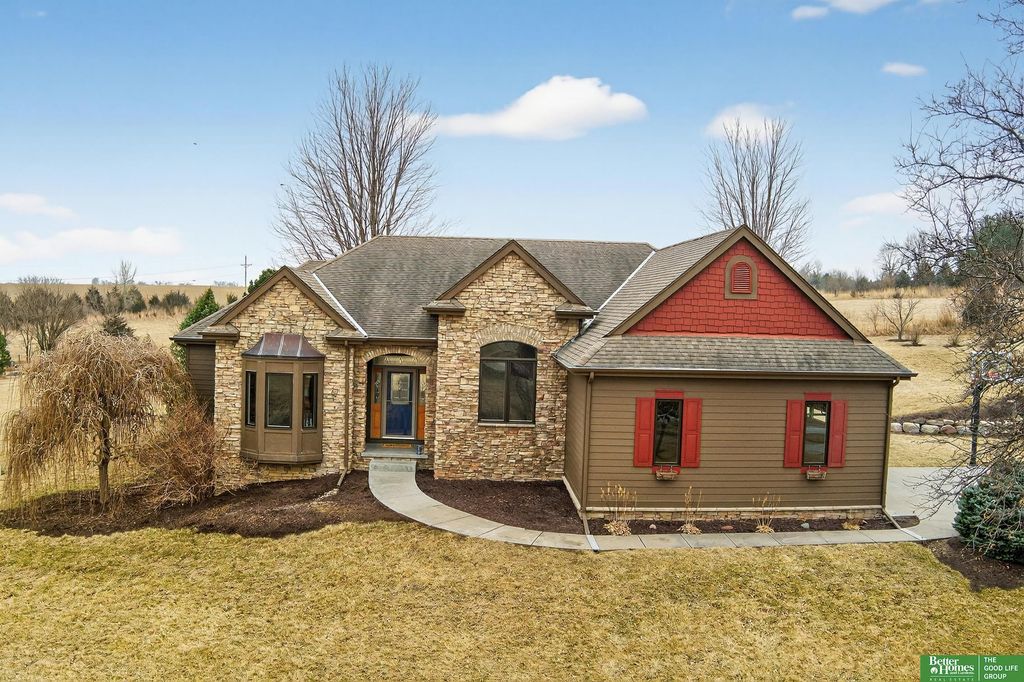 15690 S HWY 31 Highway, Gretna, NE 68028