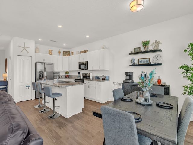 9842 E Villa Circle, Vero Beach, FL 32966