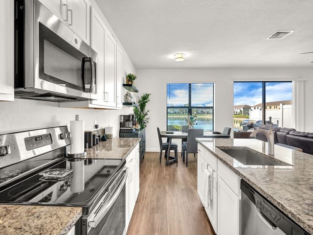 9842 E Villa Circle, Vero Beach, FL 32966