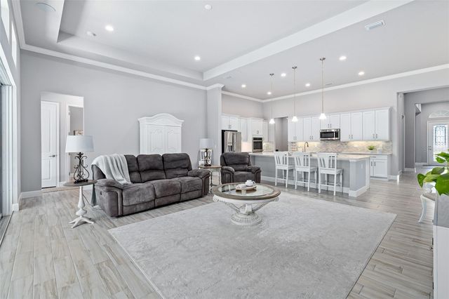 218 HEATHERWOOD COURT, Ormond Beach, FL 32174