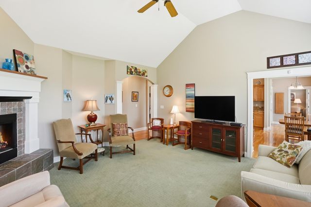 2100 Wittmer Lane, Valparaiso, IN 46383