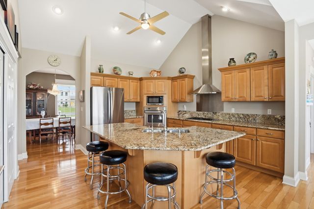 2100 Wittmer Lane, Valparaiso, IN 46383