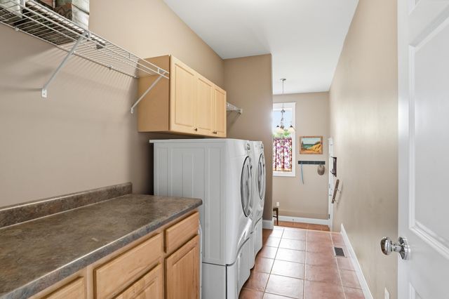 2100 Wittmer Lane, Valparaiso, IN 46383