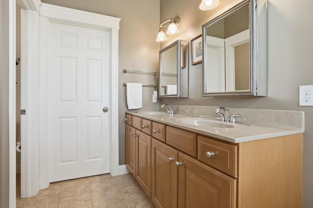 2100 Wittmer Lane, Valparaiso, IN 46383