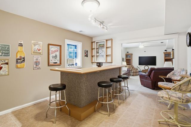 2100 Wittmer Lane, Valparaiso, IN 46383