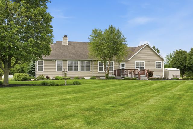 2100 Wittmer Lane, Valparaiso, IN 46383