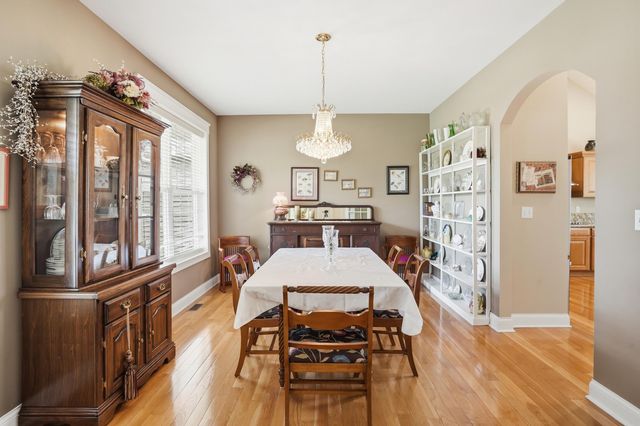 2100 Wittmer Lane, Valparaiso, IN 46383