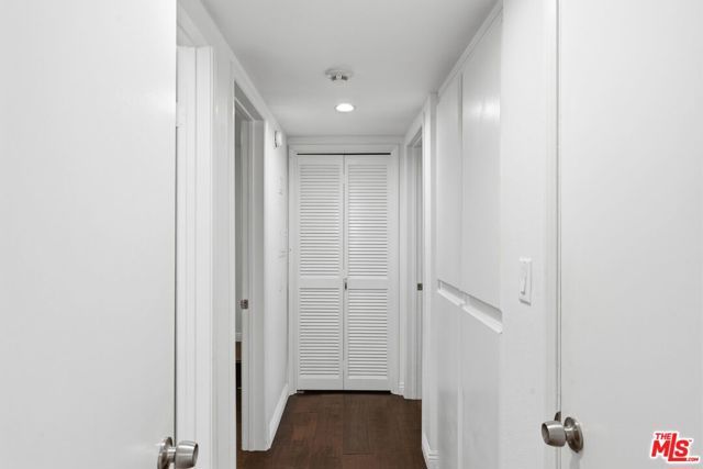 2018 Griffith Park Boulevard 203, Los Angeles, CA 90039