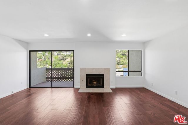2018 Griffith Park Boulevard 203, Los Angeles, CA 90039