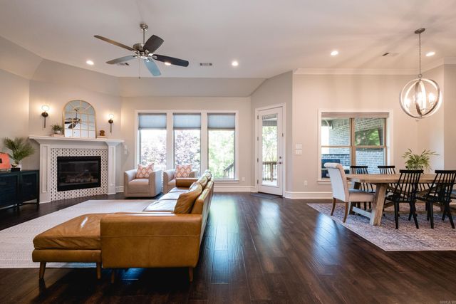 3 Sycamore Court, Little Rock, AR 72223