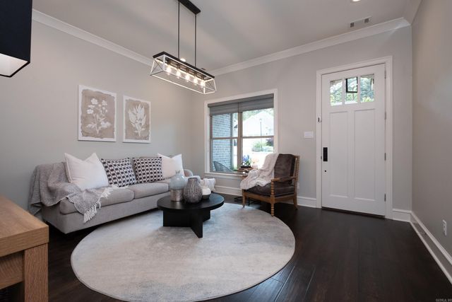 3 Sycamore Court, Little Rock, AR 72223