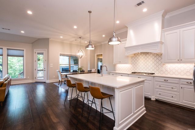 3 Sycamore Court, Little Rock, AR 72223