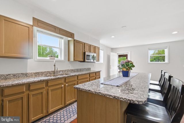 8915 IGOE ST, Lorton, VA 22079