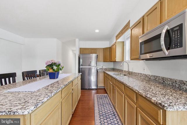 8915 IGOE ST, Lorton, VA 22079