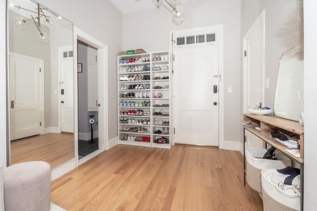 354 N Main Street 213, Andover, MA 01810
