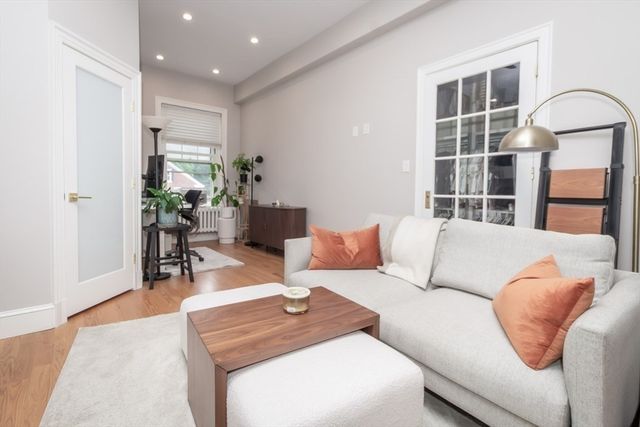 354 N Main Street 213, Andover, MA 01810