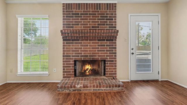 3119 Kathleen Drive, Mont Belvieu, TX 77523