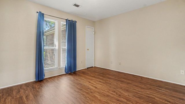 3119 Kathleen Drive, Mont Belvieu, TX 77523