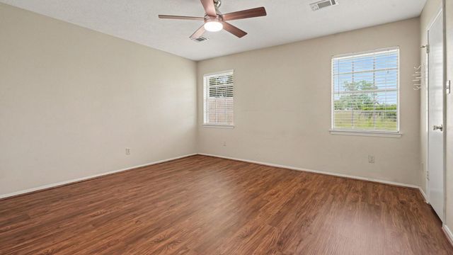 3119 Kathleen Drive, Mont Belvieu, TX 77523