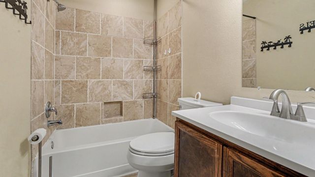 3119 Kathleen Drive, Mont Belvieu, TX 77523